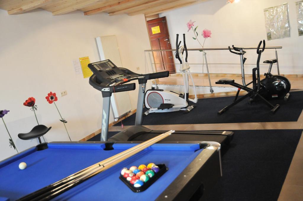Gite Stone Lodge Bourcy Exterior foto
